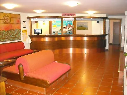Apartment Cervinia 2 *
